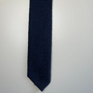 Grandpa's Collection: Vintage Navy Blue Floral Embossed Necktie for Men